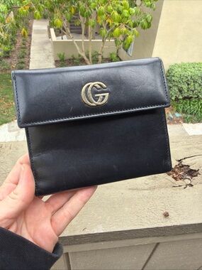 Authentic Gucci Leather Black Journal Book Cover Organizer
